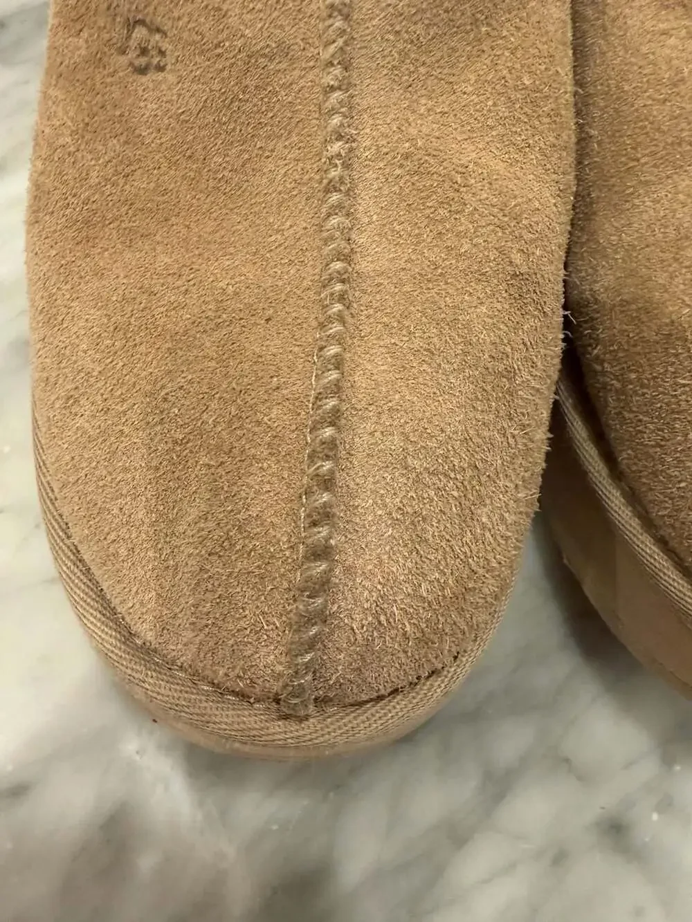UGG Kids' Tasman Chestnut Suede Slides Size 4